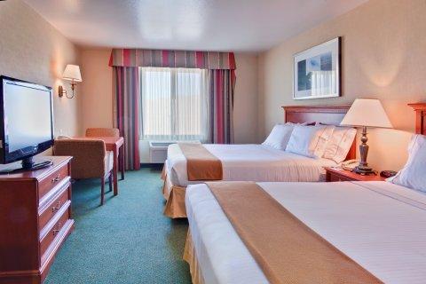 Holiday Inn Express Tehachapi By Ihg Exterior foto